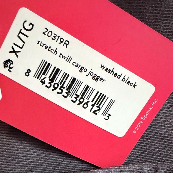 Spanx Stretch Twill Cargo Jogger Pants 20319R - Washed Black Size XL - Picture 4 of 4